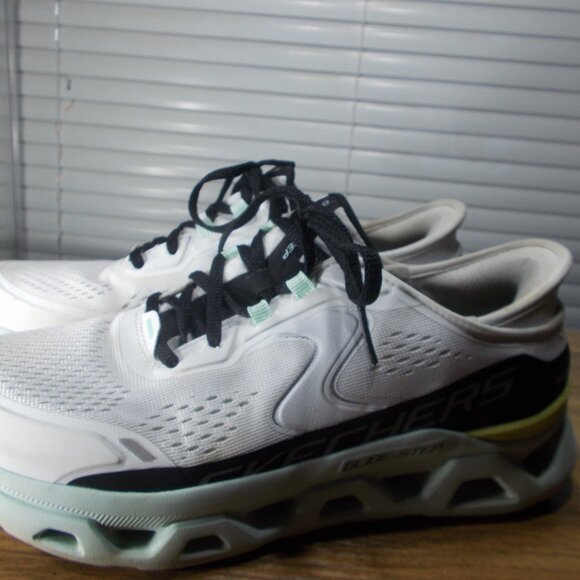 Skechers Glide-Step Slip In Hands Free Women's Size 7.5 Shoes - Picture 3 of 5